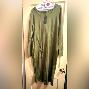 Fitted Dress with Sexy Side Zipper - Olive Green
